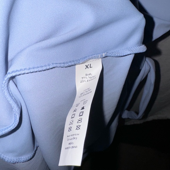 Halara Airy Deep VNeck Adjustable
Strap Backless Belted Ruffle Hem Midi XL - Picture 6 of 7